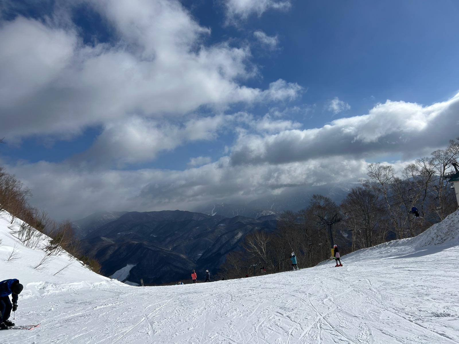 ホワイトワールド尾瀬岩鞍