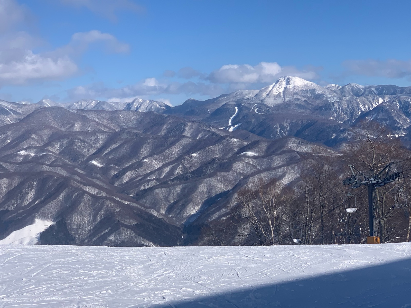 ホワイトワールド尾瀬岩鞍スキー場