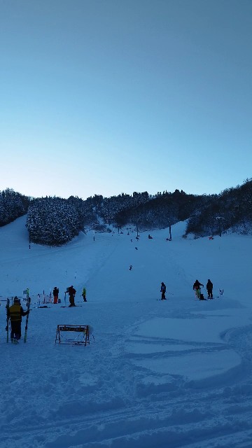 ホワイトピアたかす