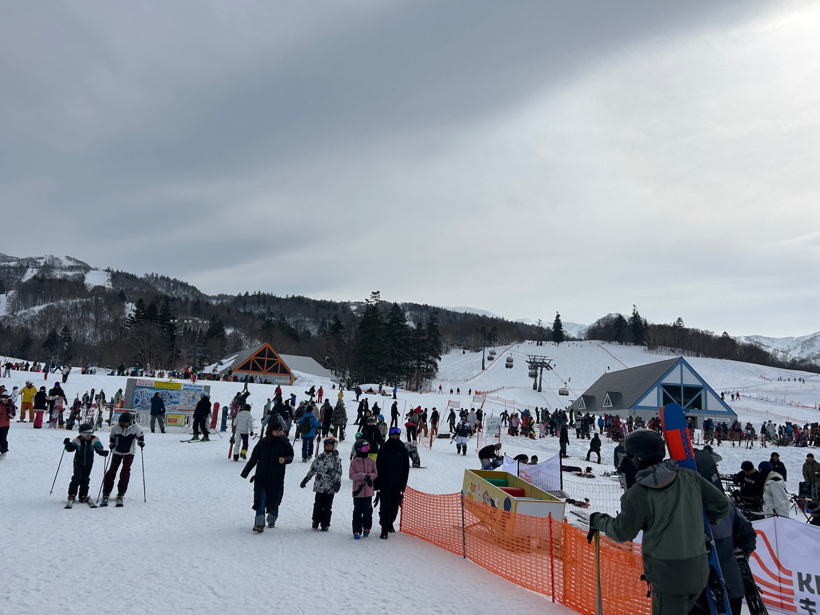 キロロスノーワールド