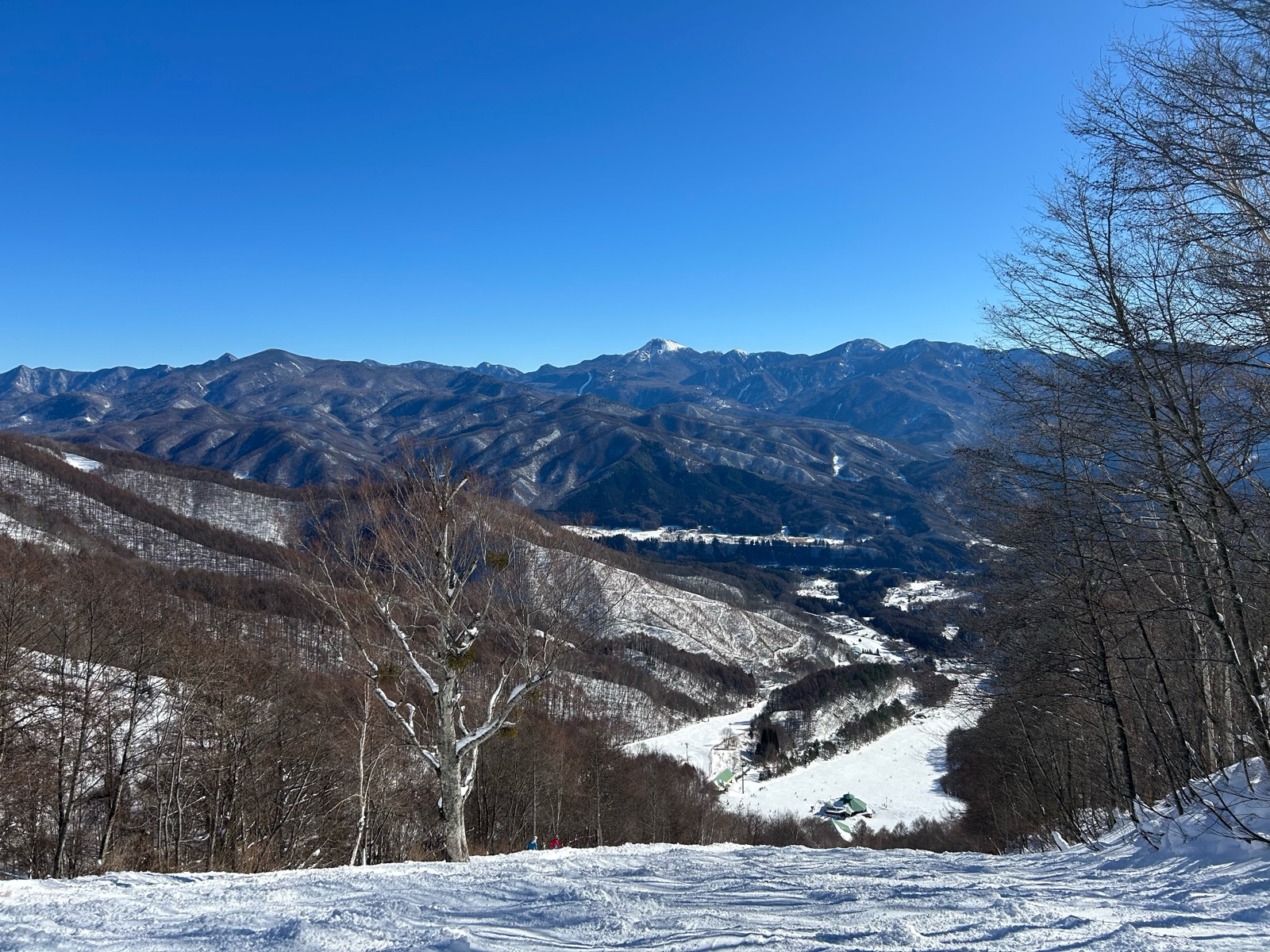 ホワイトワールド尾瀬岩鞍スキー場