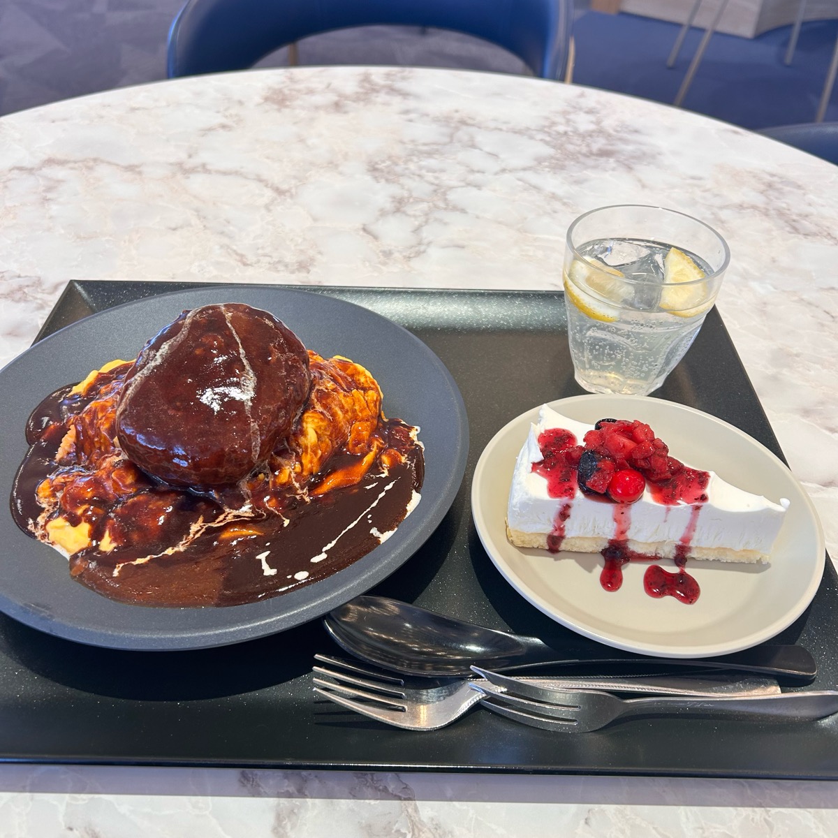 ロマンスの神様