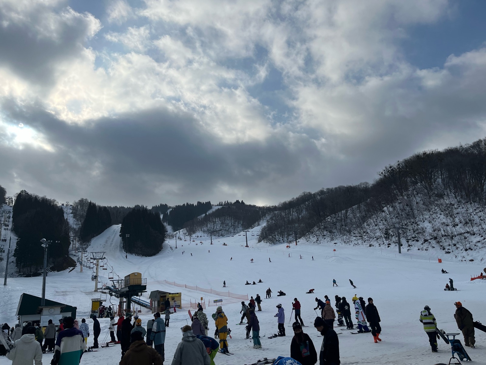 ホワイトピアたかす