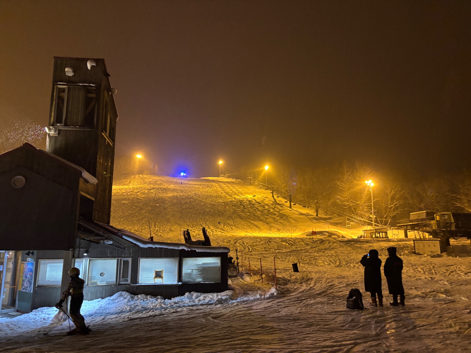 サッポロテイネ