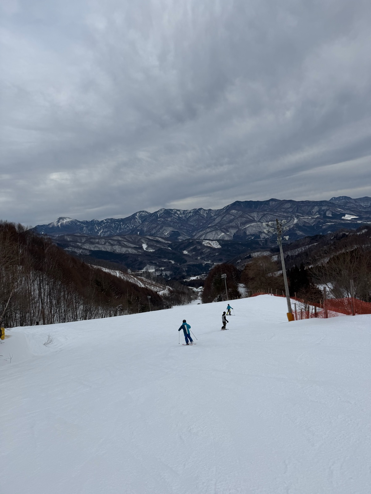 ホワイトワールド尾瀬岩鞍スキー場