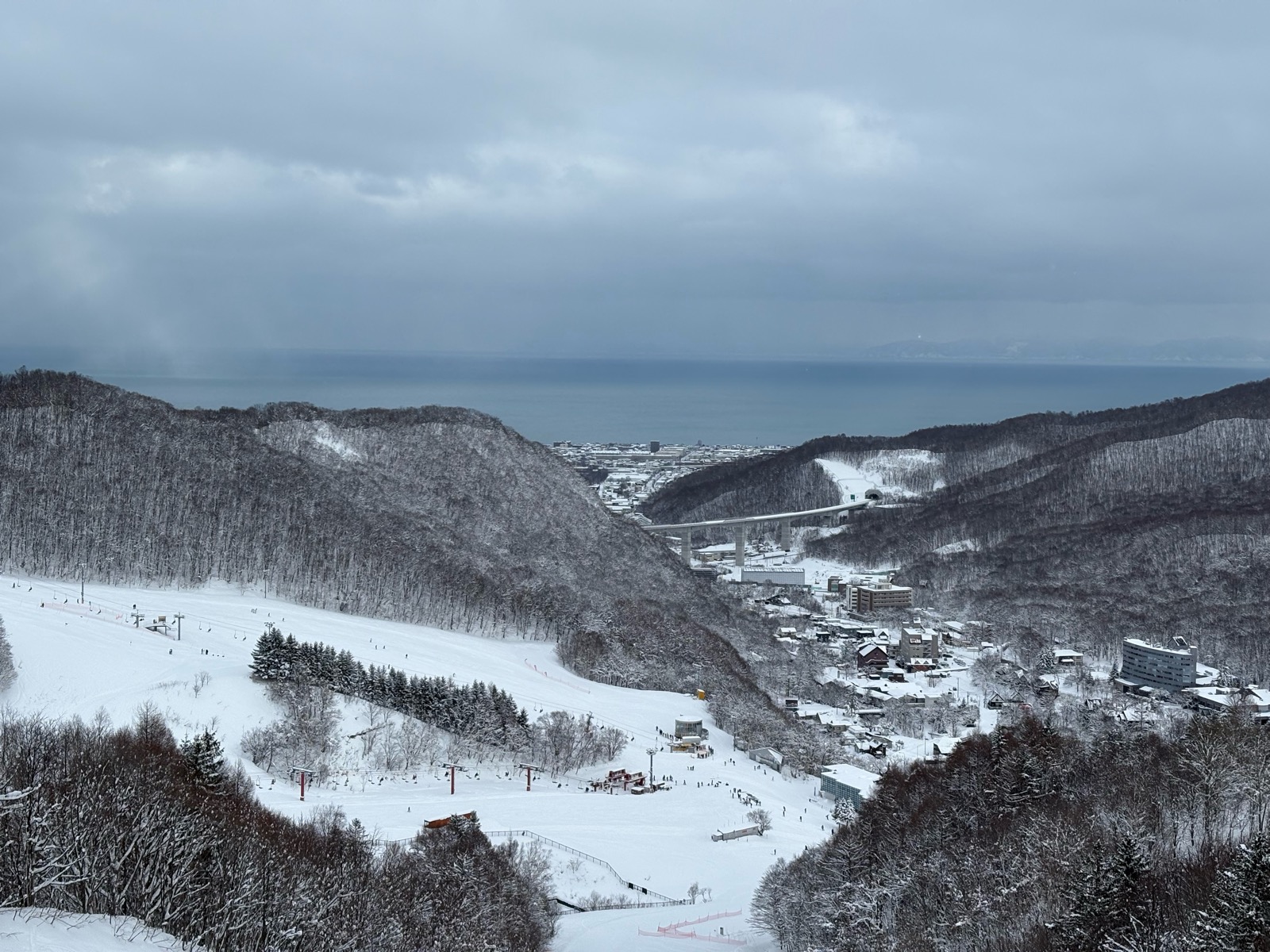朝里川温泉スキー場