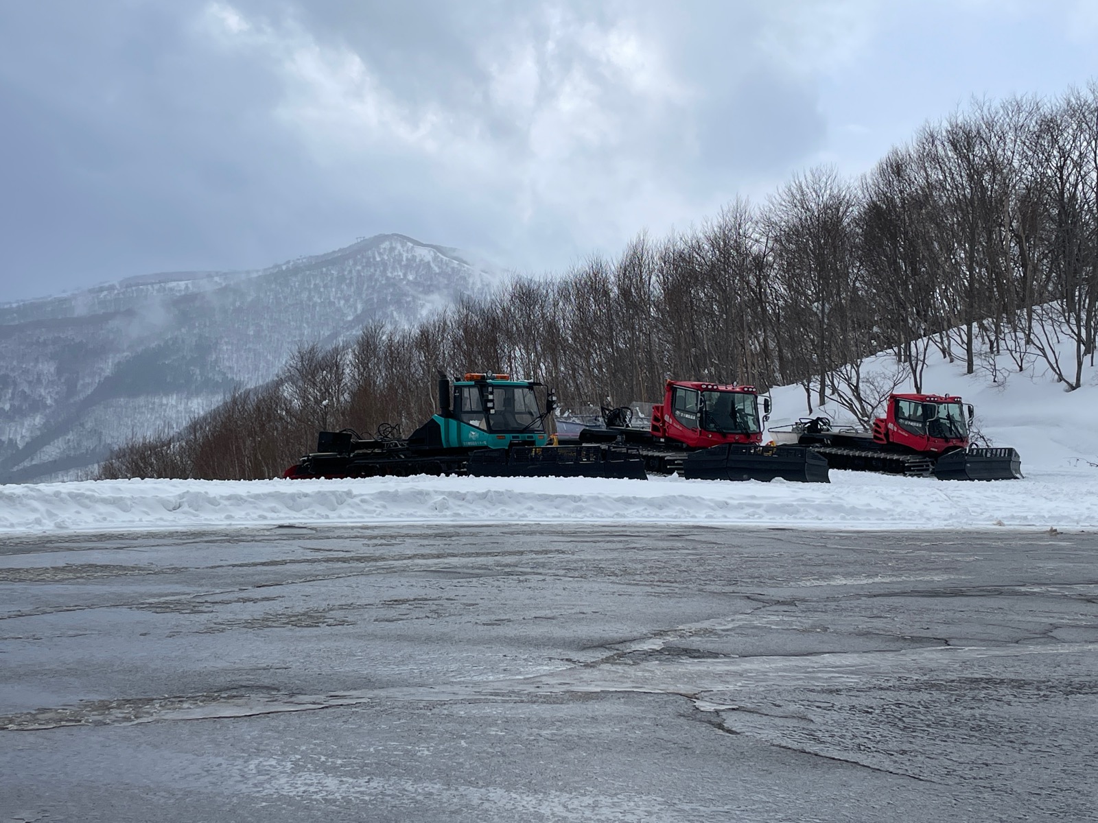 網張温泉スキー場